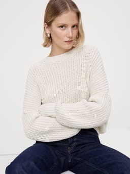 Banana Republic — Chunky Cotton Crew-Neck Sweater