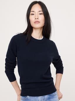 Banana Republic — Classic Cashmere Crew-Neck Sweater