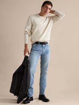 Banana Republic — Slim Luxe Traveler Jean