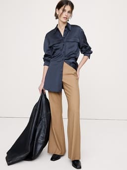 Banana Republic — Mid-Rise Flare Stretch Wool-Blend Pant