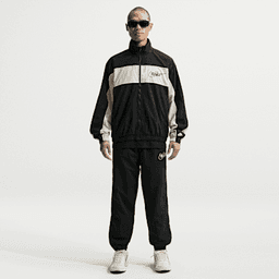 Nike — Nike Sportswear Club Men's Lightweight Pants
