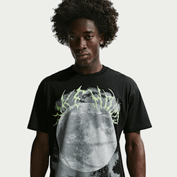 Nike — Nike Men's Basketball T-Shirt